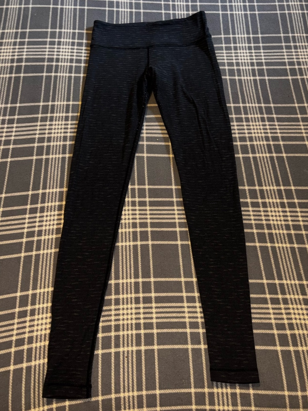 Woman’s Well worn Lululemon Leggings